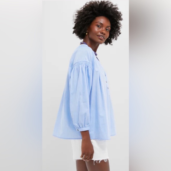 TUCKERNUCK Chambray Band Collar Ashton Popover Top | Buttons | NWT | S - Picture 2 of 9